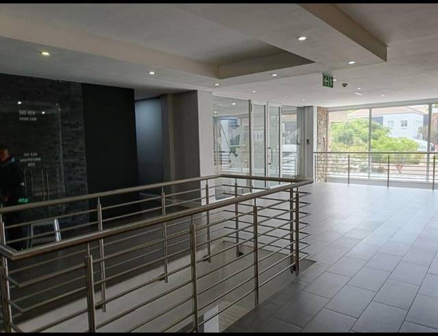 BUSINESS PROPERTY TO RENT IN BRYANSTON